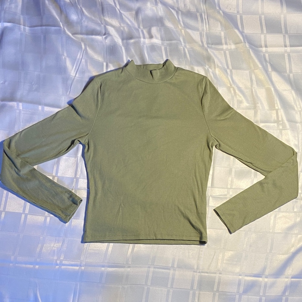 Streetwear Society Olive Green Long Sleeve Top